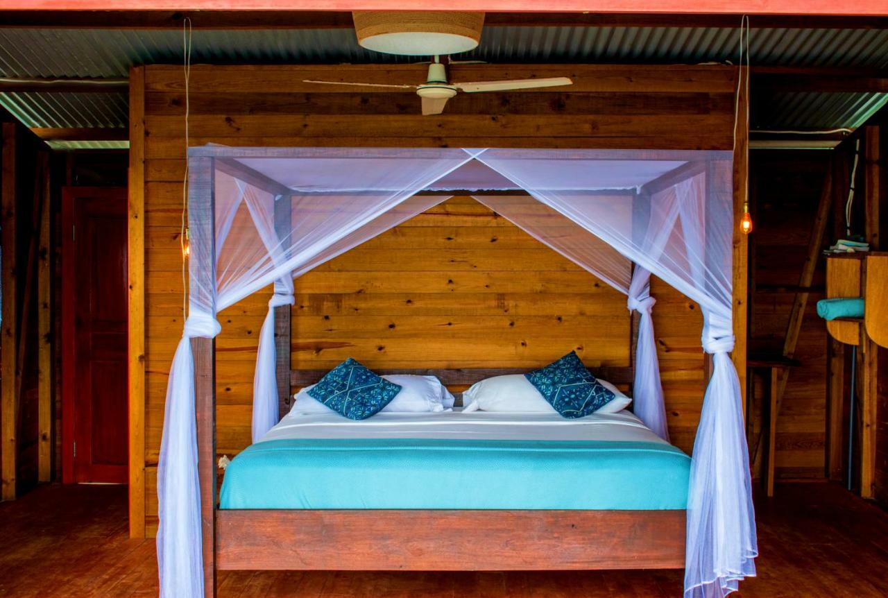 Hotel The Sea Monkey à Bocas del Toro Extérieur photo